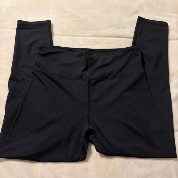 ZYIA Light N Tight LNT Black Vibration 7/8 Leggings size 12 - Picture 3 of 6